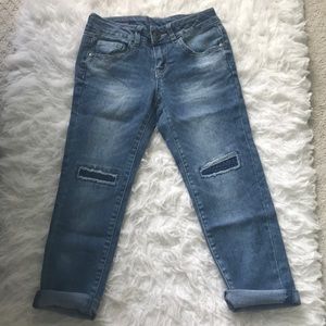 Arizona Jeans Co Boyfriend Style Capri Jeans